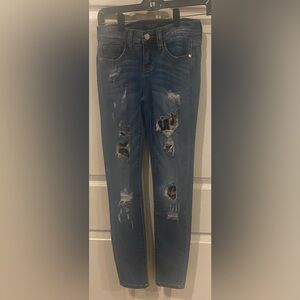 Woman's Judy Blue Ripped with Cheetah Lining Skinny Jeans Size 0/24 EUC